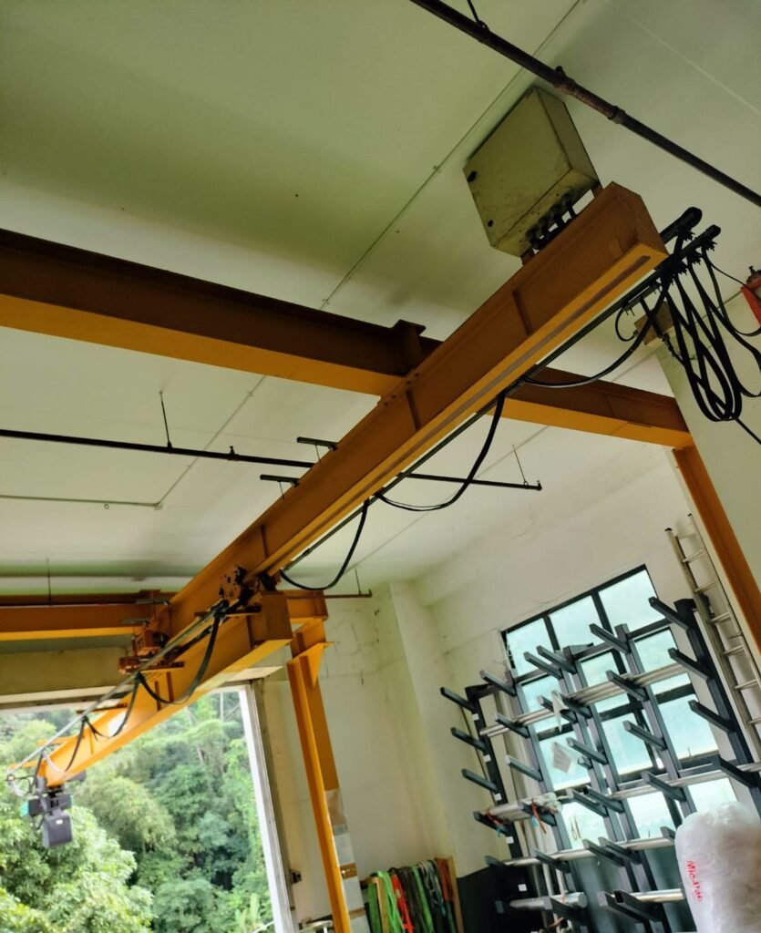 Crane Lifting Equipment
