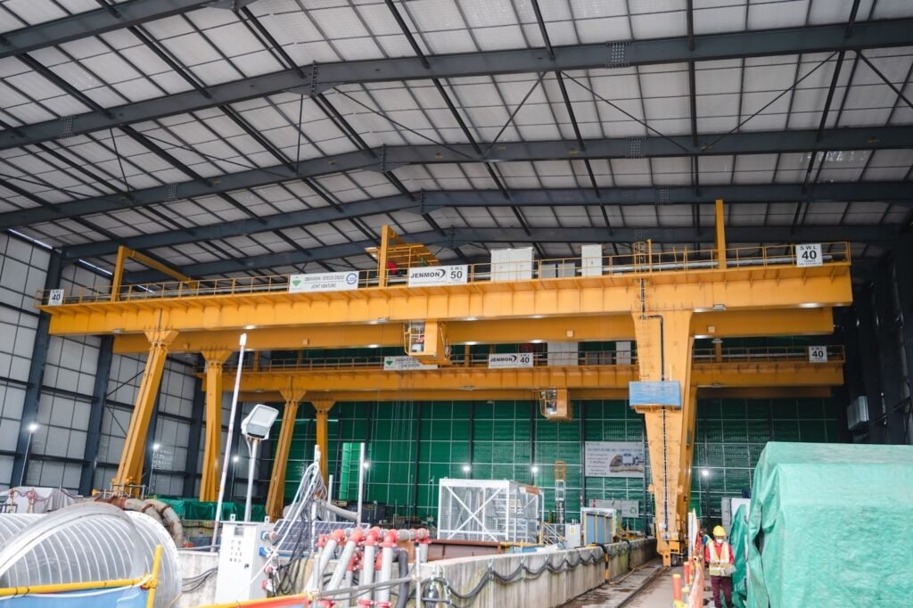 Obayashi Jenmon project supplying gantry crane